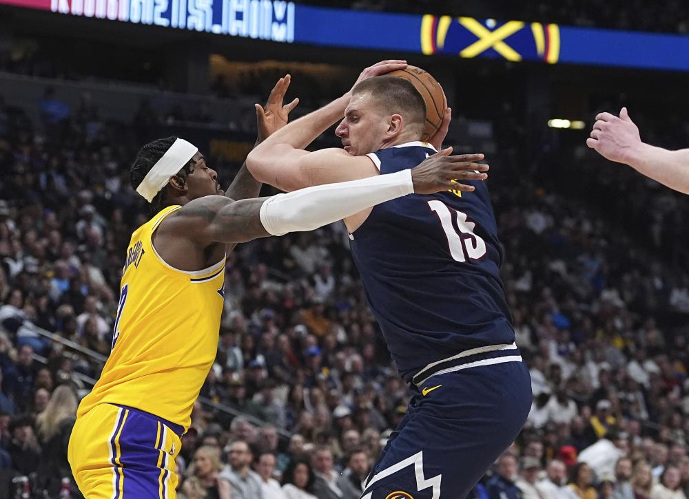 比战吸引了 比战吸引了