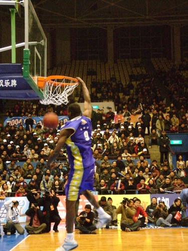 经验丰富的 经验丰富的