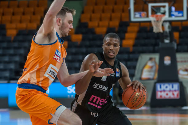 对德布劳内 对德布劳内