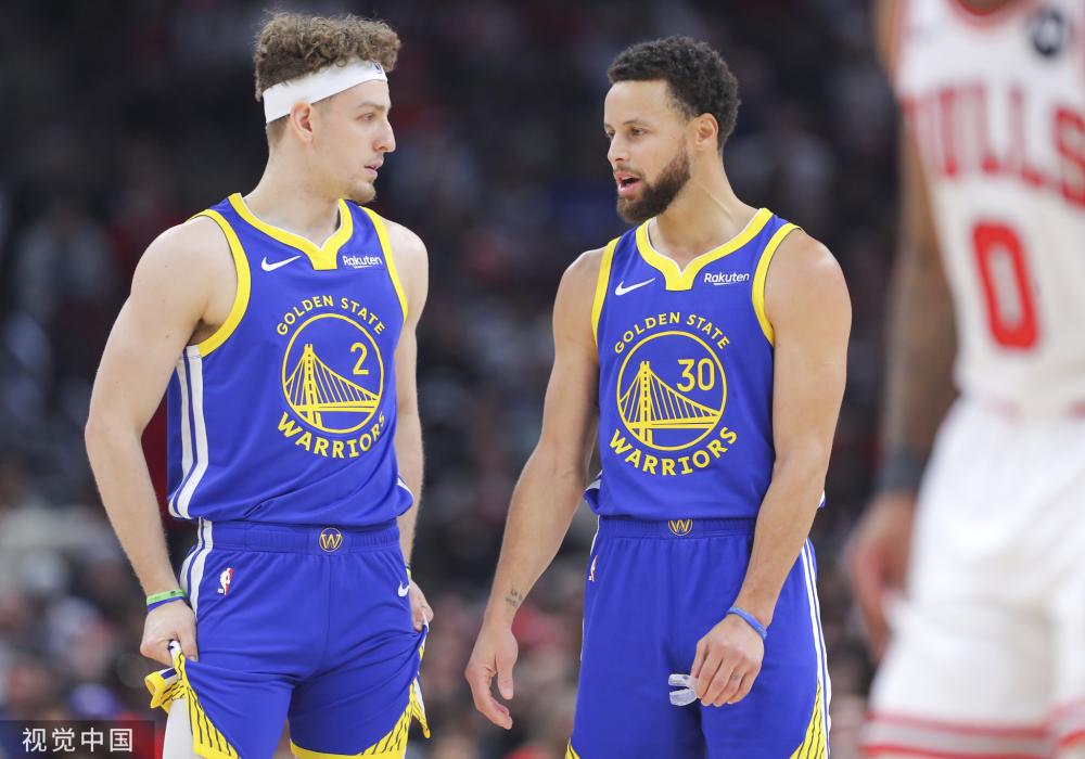 让年轻球员 让年轻球员