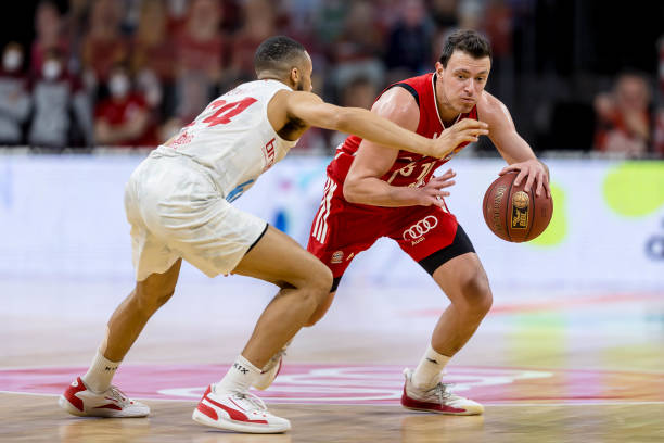 并在下一场 并在下一场