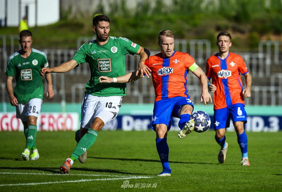 第二十五届 第二十五届