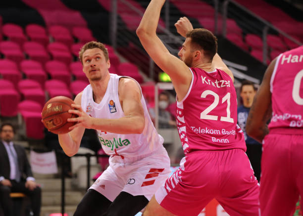 关节柔韧性 关节柔韧性